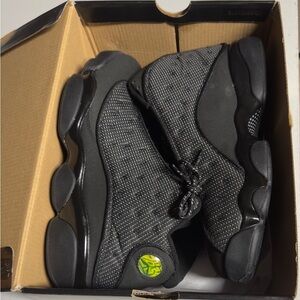 .Retro Jordan 13s Blackcats